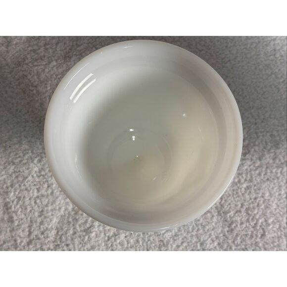 Vintage EO Brody White Milk Glass M4300 Pedestal Vase/Grape Vine - Picture 5 of 11